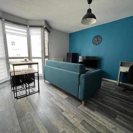 Piscine Olympique - Premiere Conciergerie Apartment Montpellier Ngoại thất bức ảnh