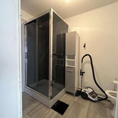 Piscine Olympique - Premiere Conciergerie Apartment Montpellier Ngoại thất bức ảnh